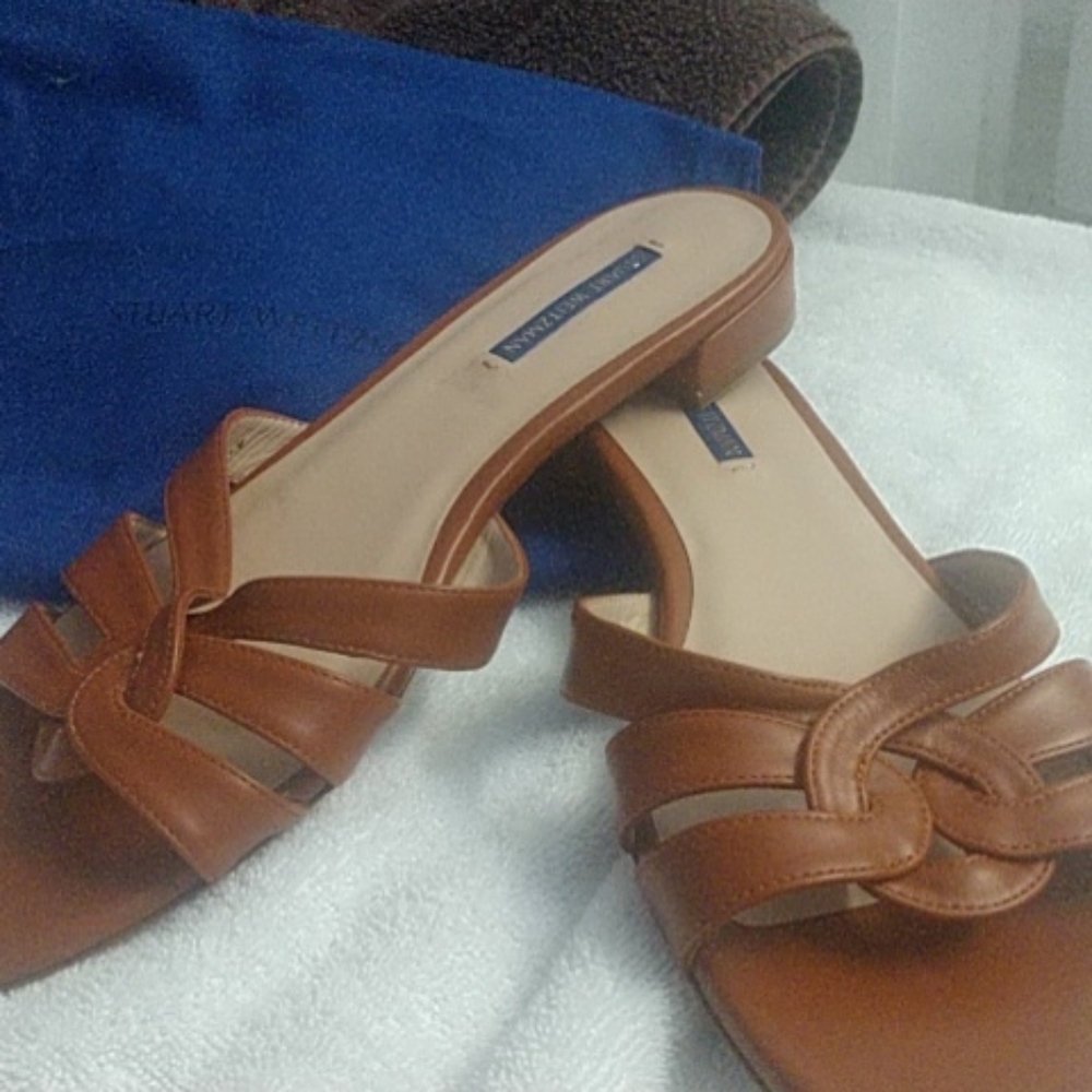 Stuart Weitzman Flat Sandals Brown size 11 NEVER WORN